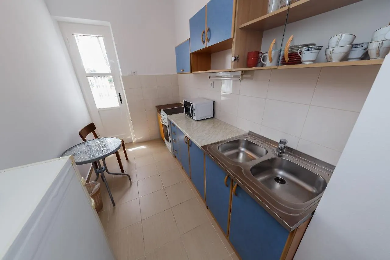 Apartments Jelen Kaštela 크로아티아