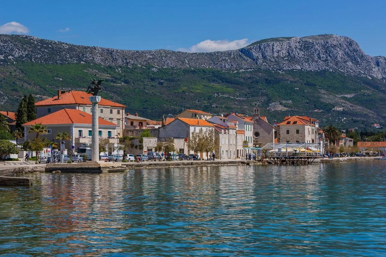 Apartments Jelen Kaštela 0*,  크로아티아