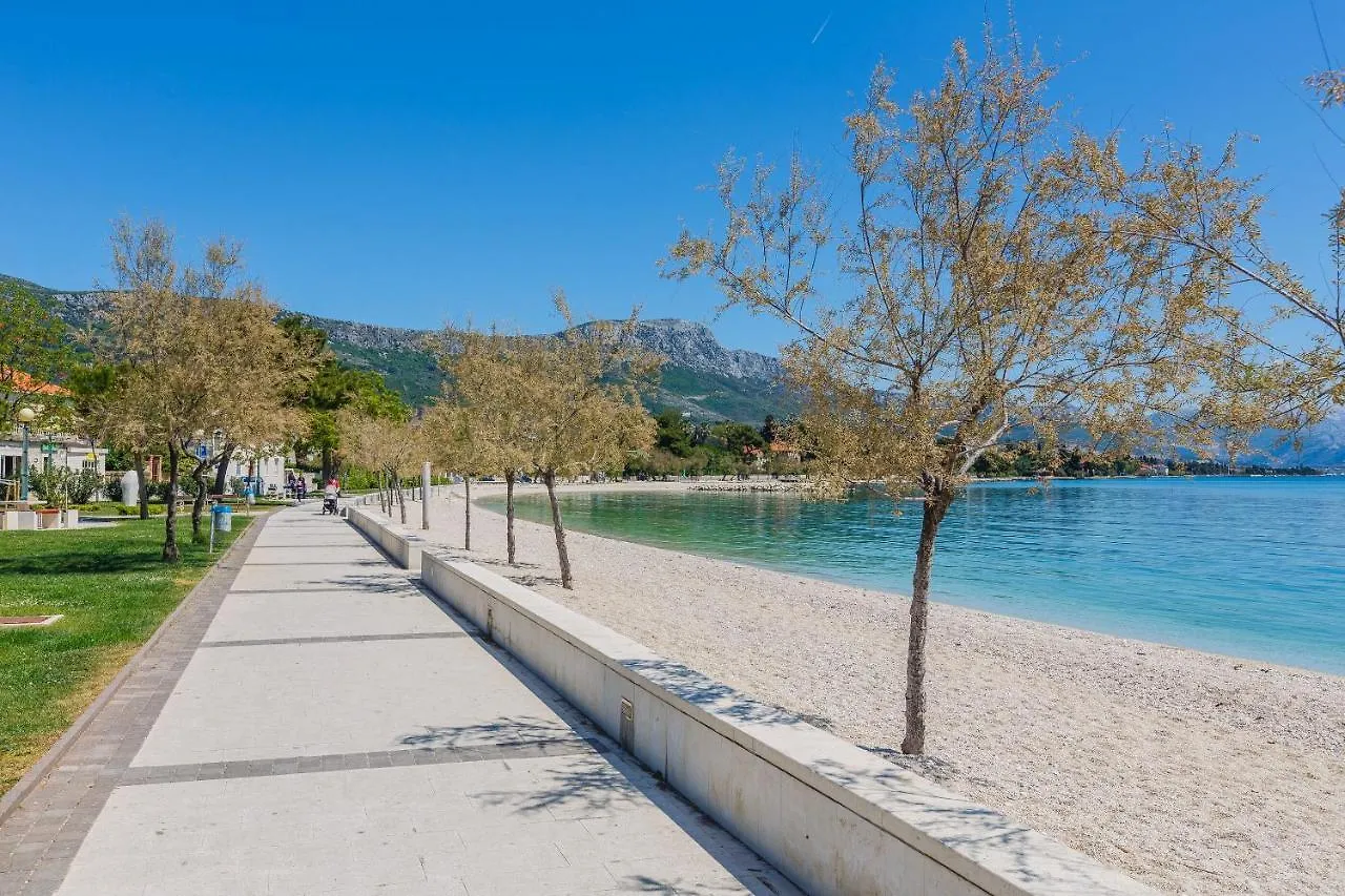 Apartments Jelen Kaštela